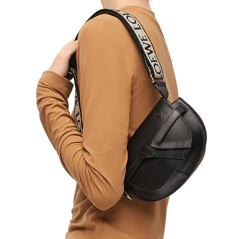 SA 로에베 로에베 미니 게이트 듀얼 백 A650N46X13 21x12.5x9.5cm