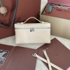 로로피아나 엑스트라 포켓 파우치백 Extra Pocket L19