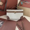 로로피아나 엑스트라 포켓 파우치백 Extra Pocket L19