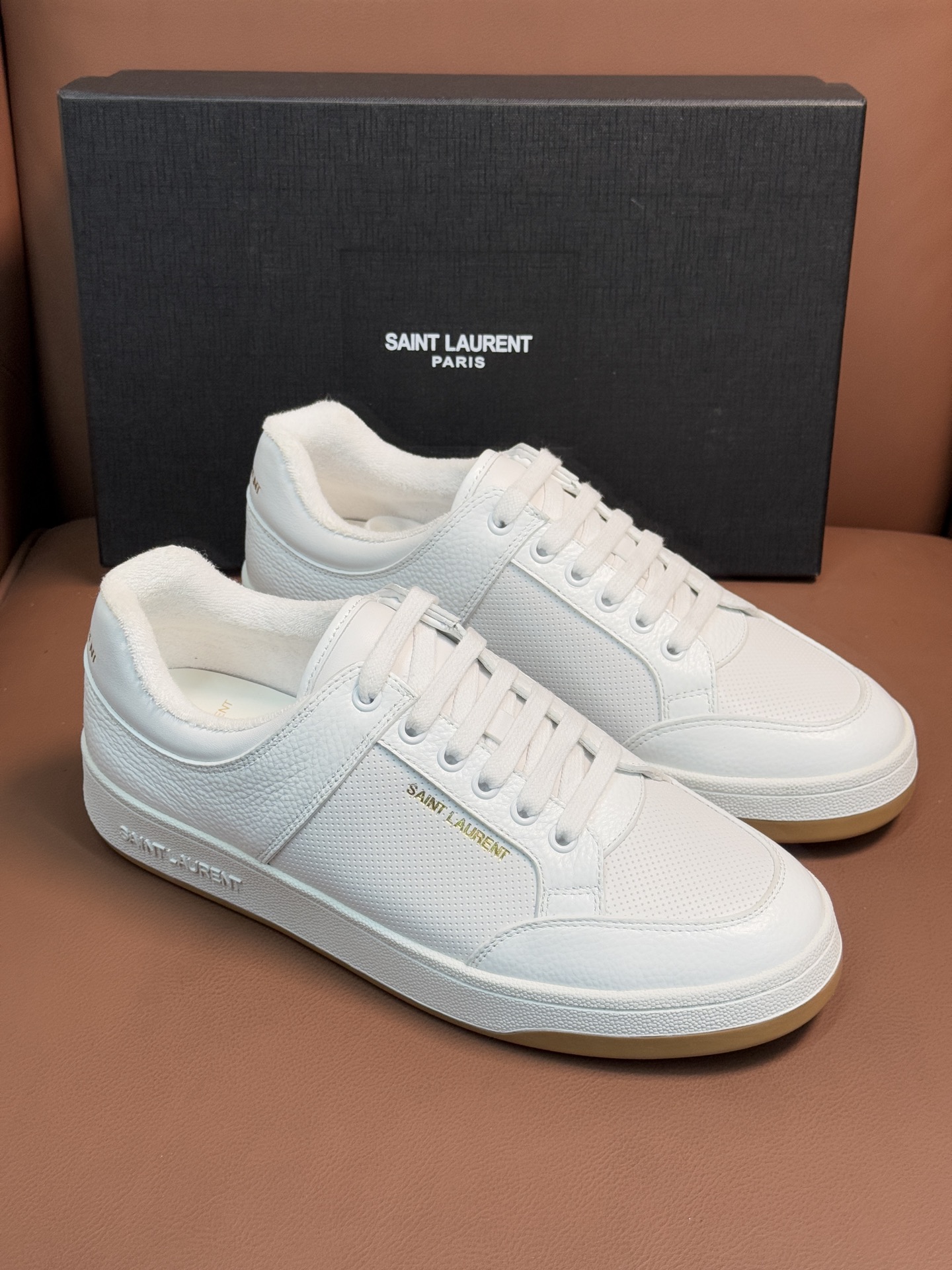 Saint Laurent SL/61 레이스업 스니커즈