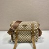 프라다 Symbole 나일론 1BD383 메신저 백 25x19.5x11cm