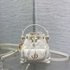 디올 미니 Caro 버킷백 M3369UNOZ 14*7*15cm