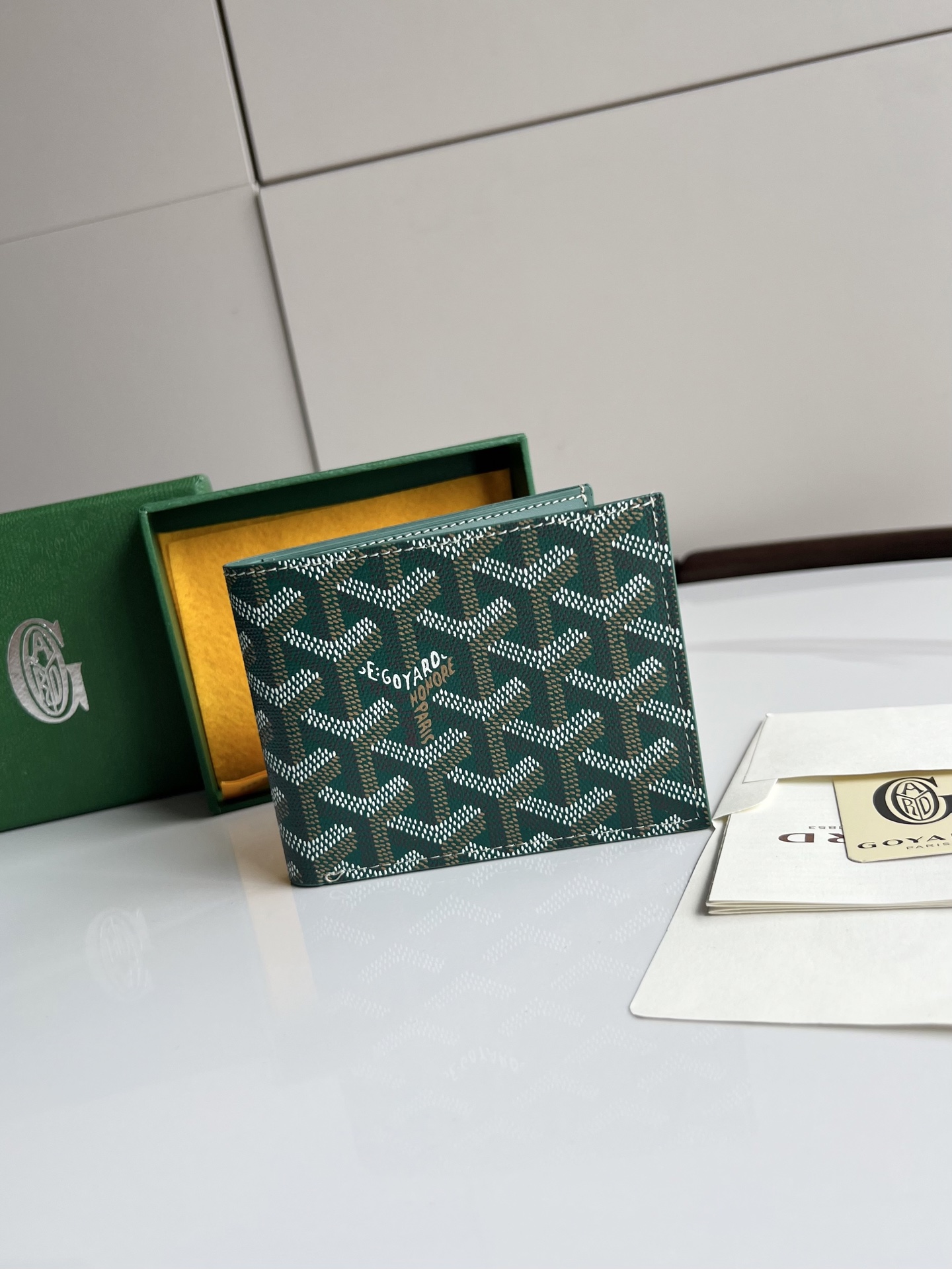 고야드 반지갑  12 cmx2.4 cm x10.5cm
