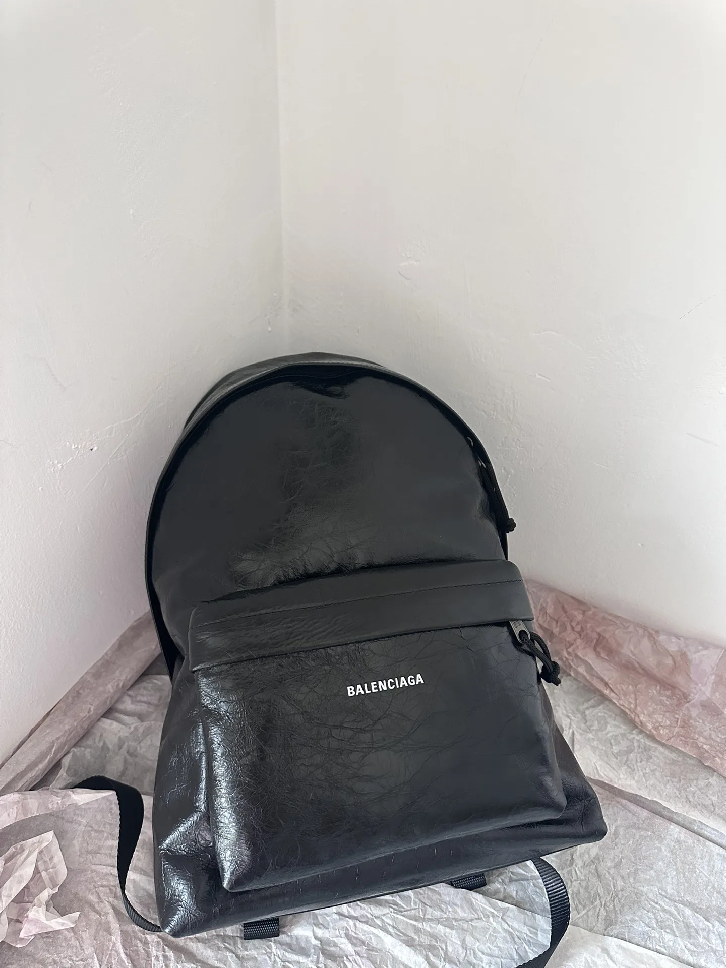 발렌시아가  Explorer Backpack 31*12*46