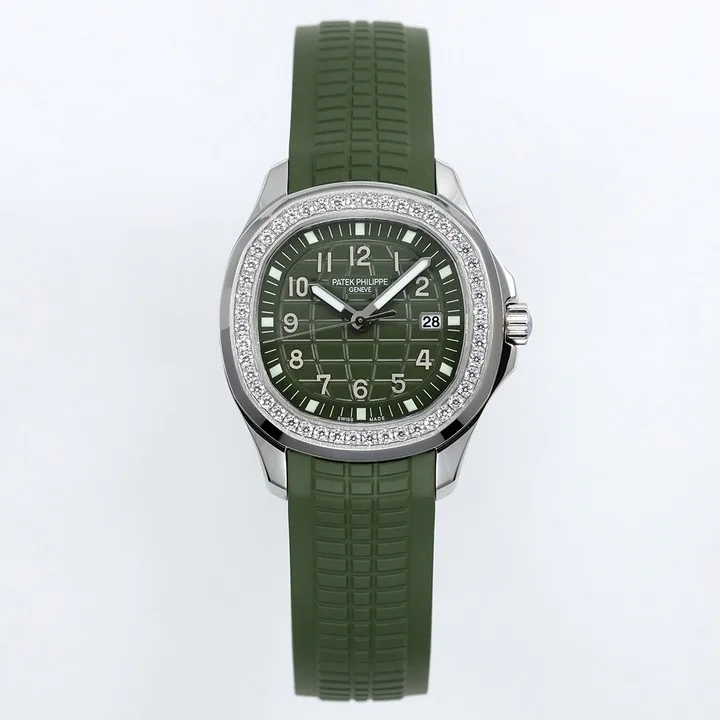 ZF l 쿼츠 무브먼트 l 38.8mm l Aquanaut Luce ref. 5267