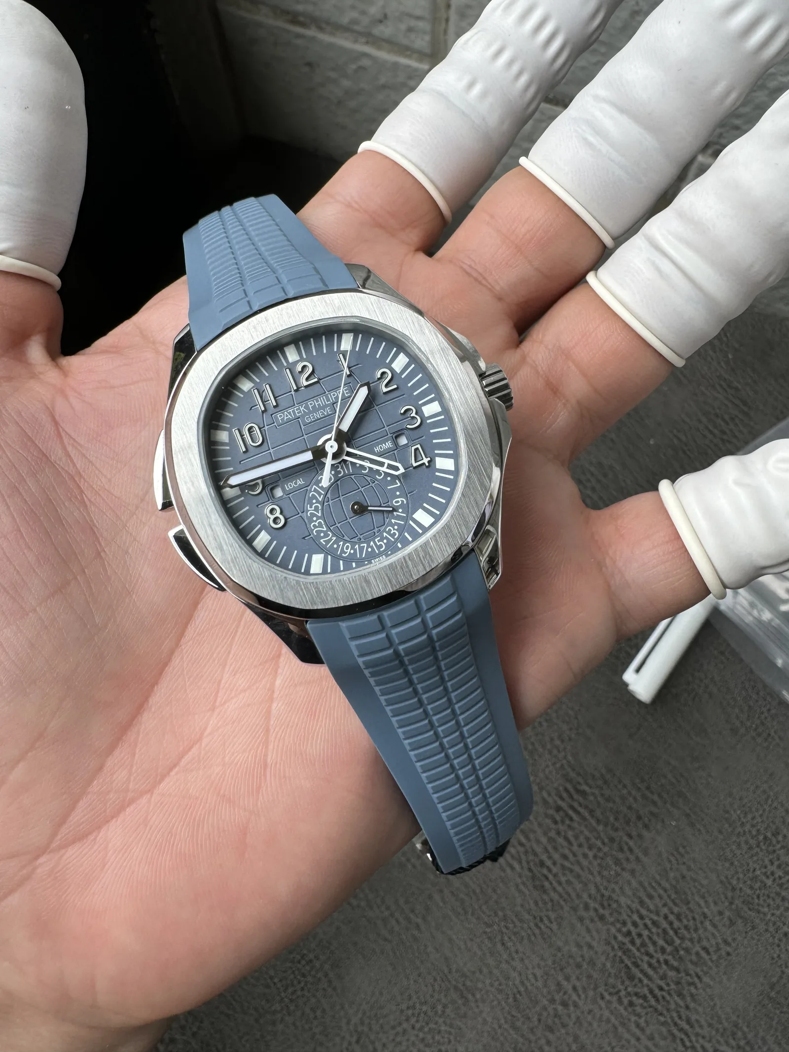 ZF l 330 무브먼트 l 40.8mm l  Aquanaut ref. 5164G