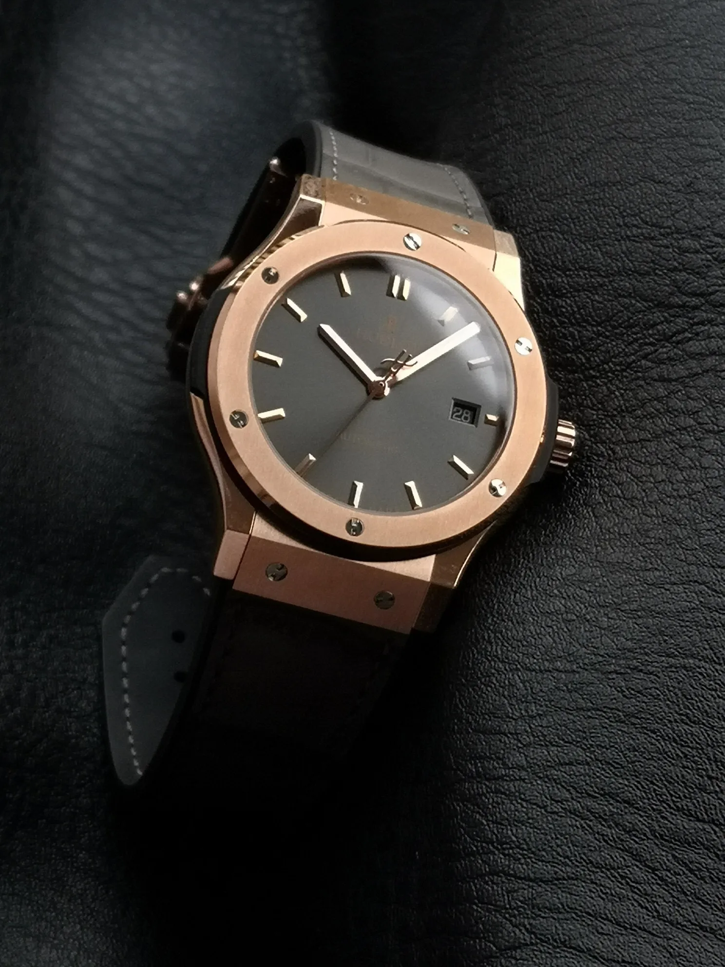 HB l HUB1110 l 42mm l Hublot Classic Fusion