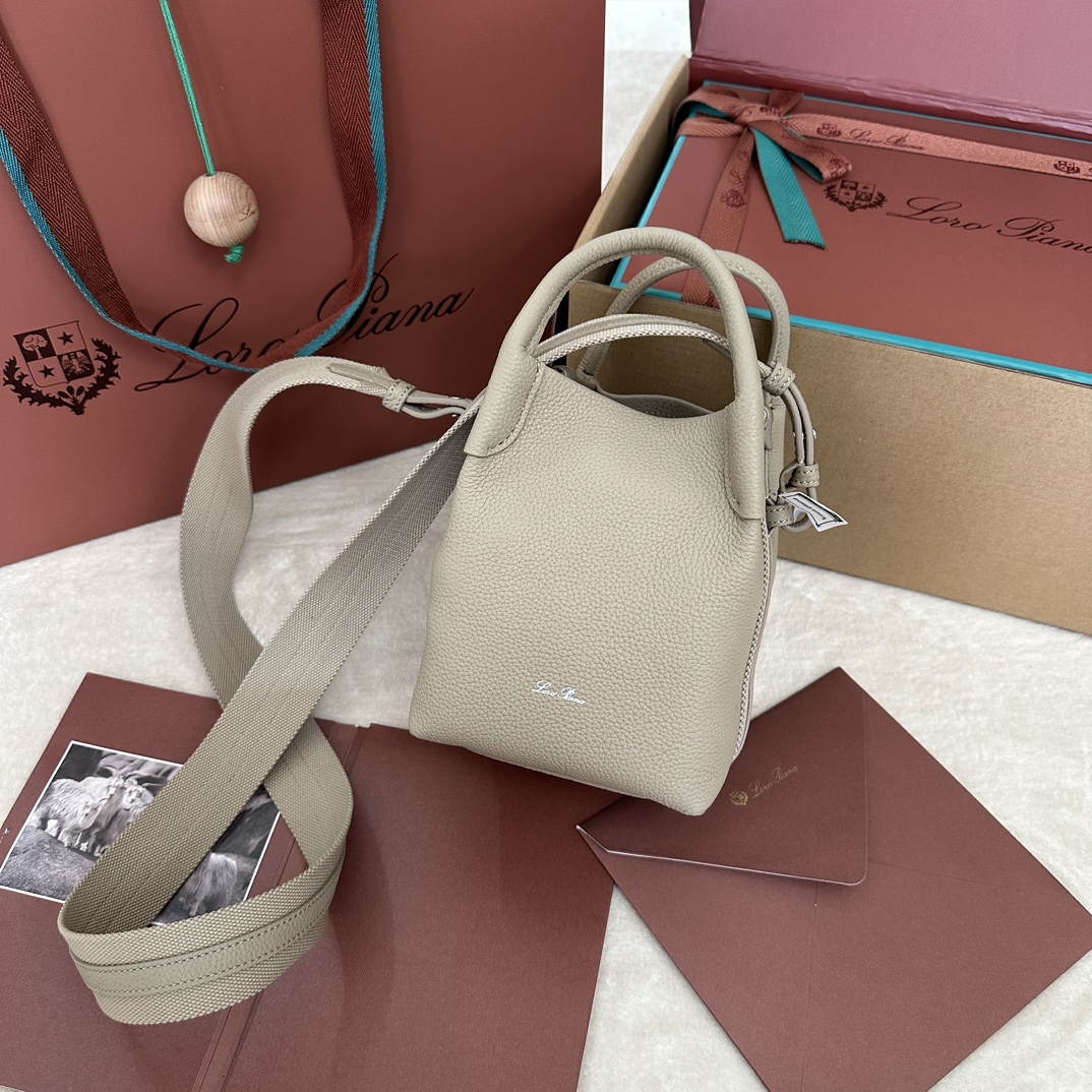 Micro Bale bag 13 X 13 X 16cm