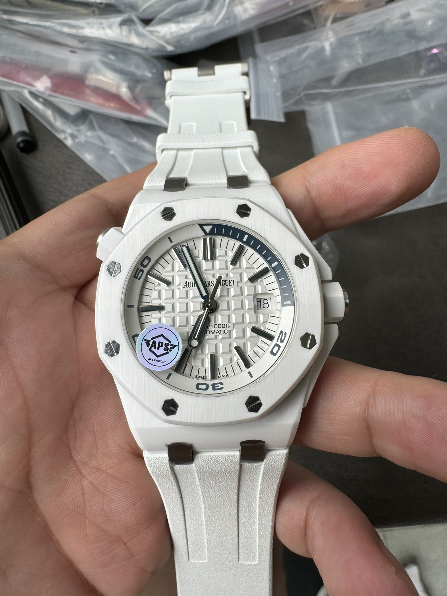 APS l 3120 l 42mm l 오데마피게 15707CE