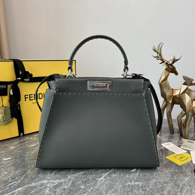 FENDI Iconic Peekaboo  27*9.5*21cm 33*26*12cm