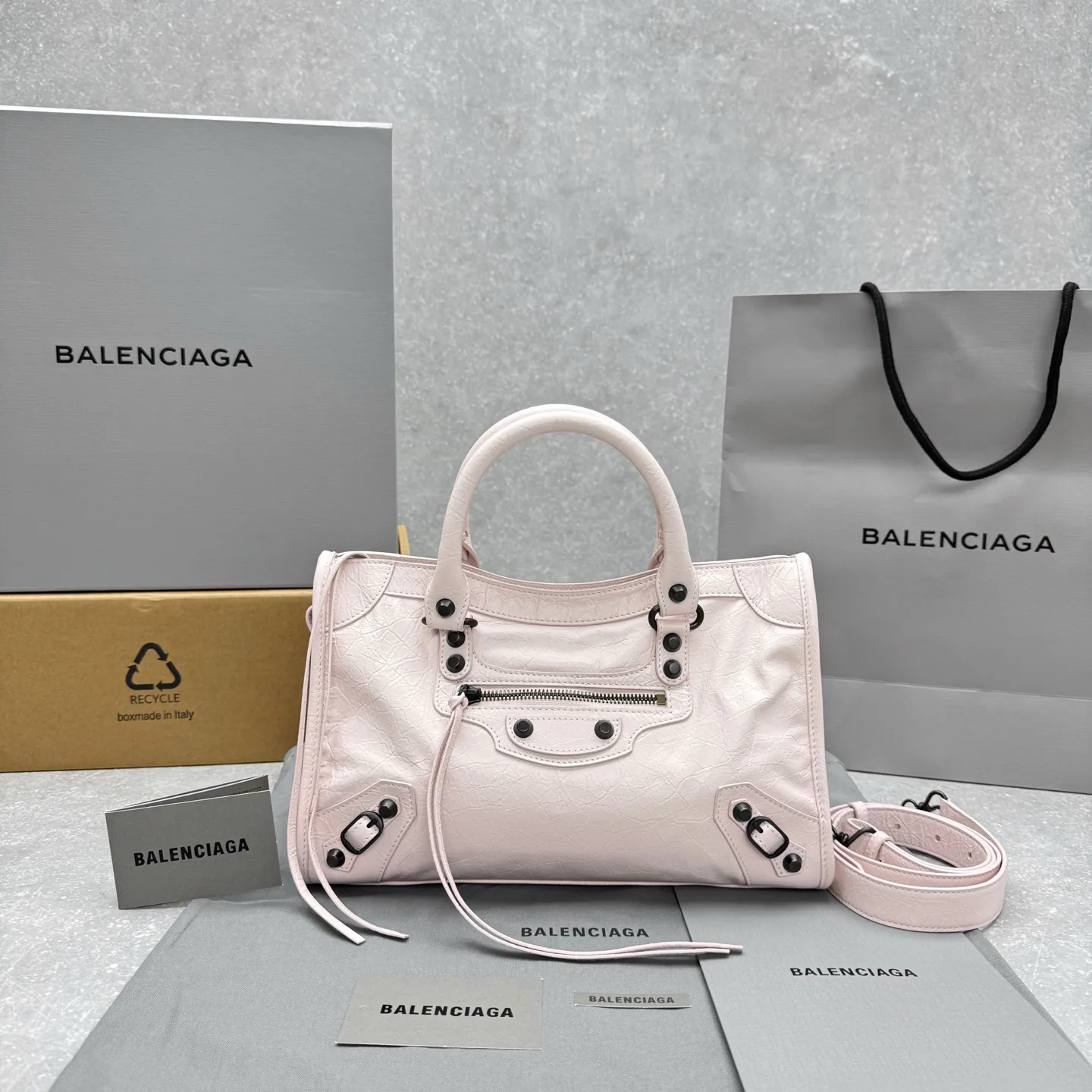 Balenciaga Le City  Small leather tote bag  30x 19x10cm
