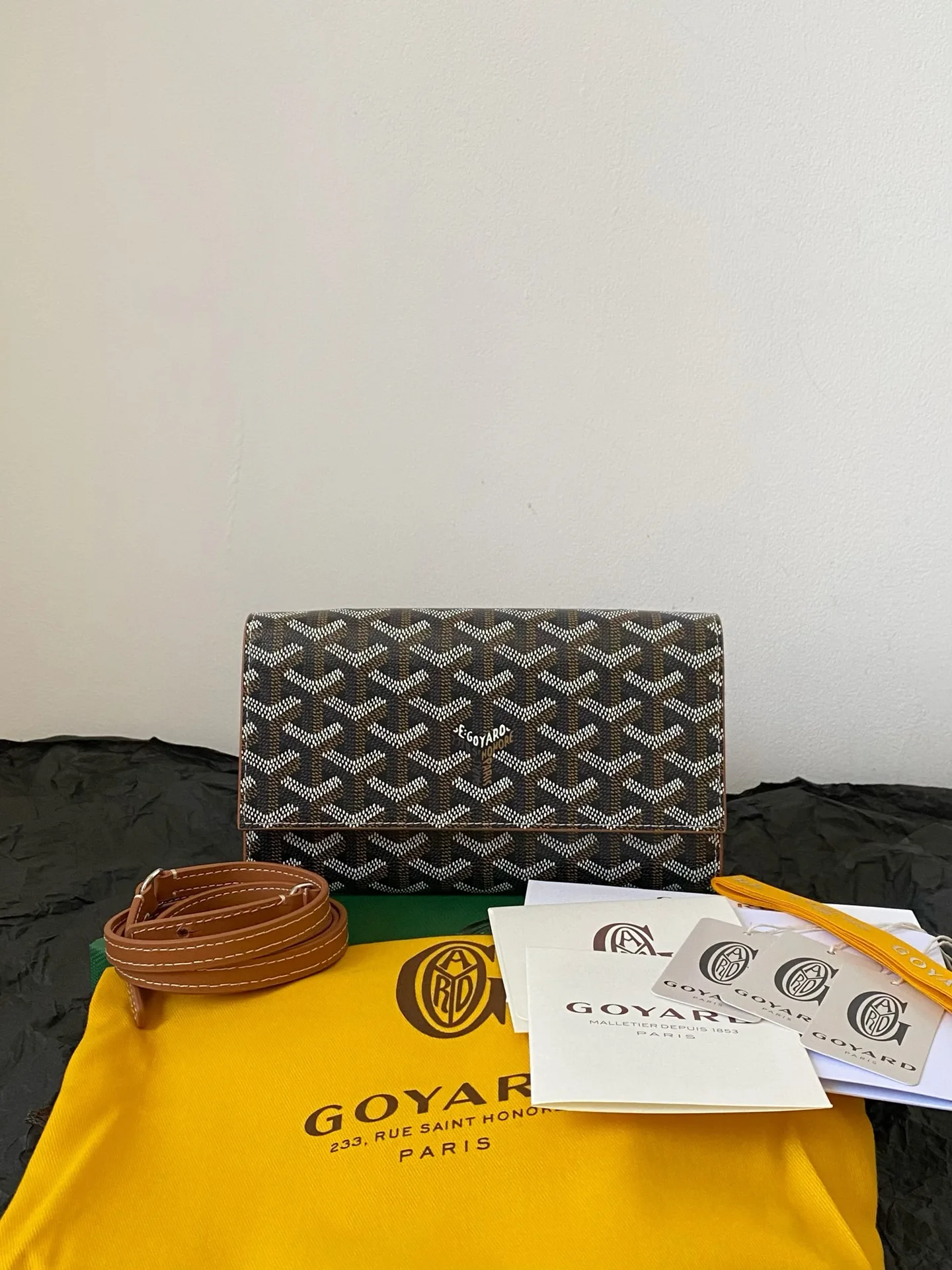고야드 25SS 바렌 3 바랜 플랩 미니 크로스백 장지갑 19x3.3x12cm
