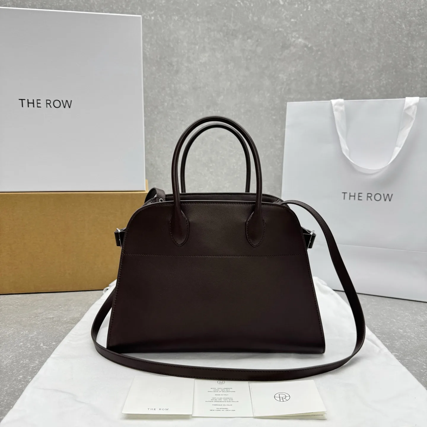 THE  ROW Margaux 12  가죽 백 32X15x25cm