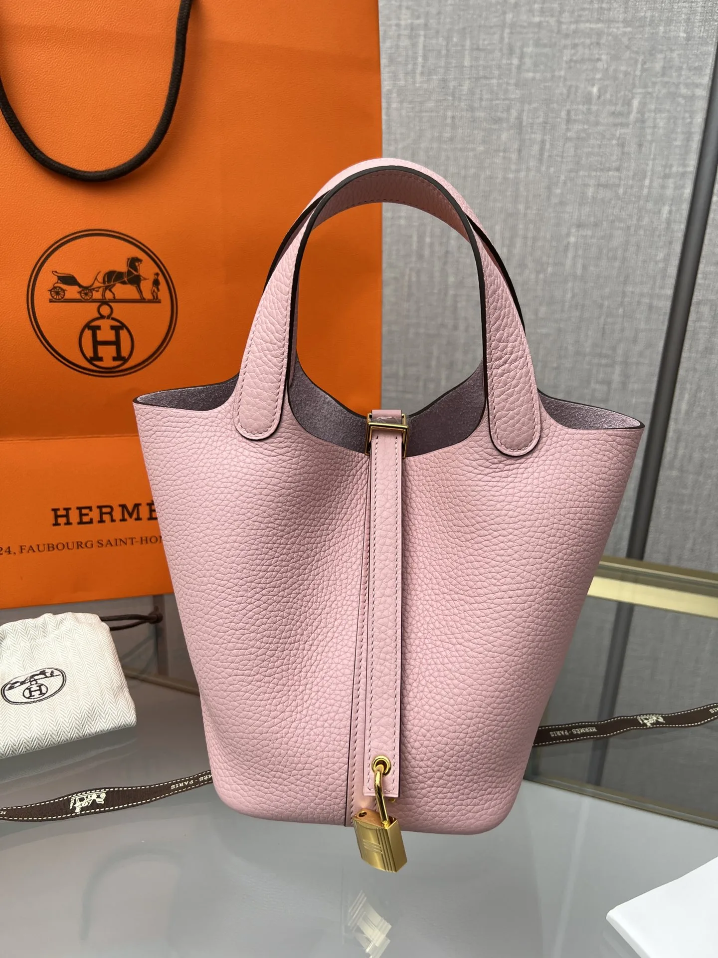 M9 Herme* Picotin Lock 18bag