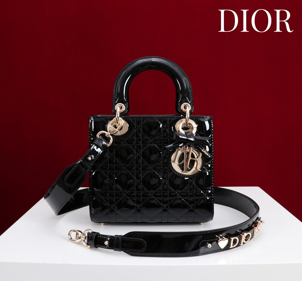 Lady Dior My ABCDior  스몰  20 x 16.5 x 8cm