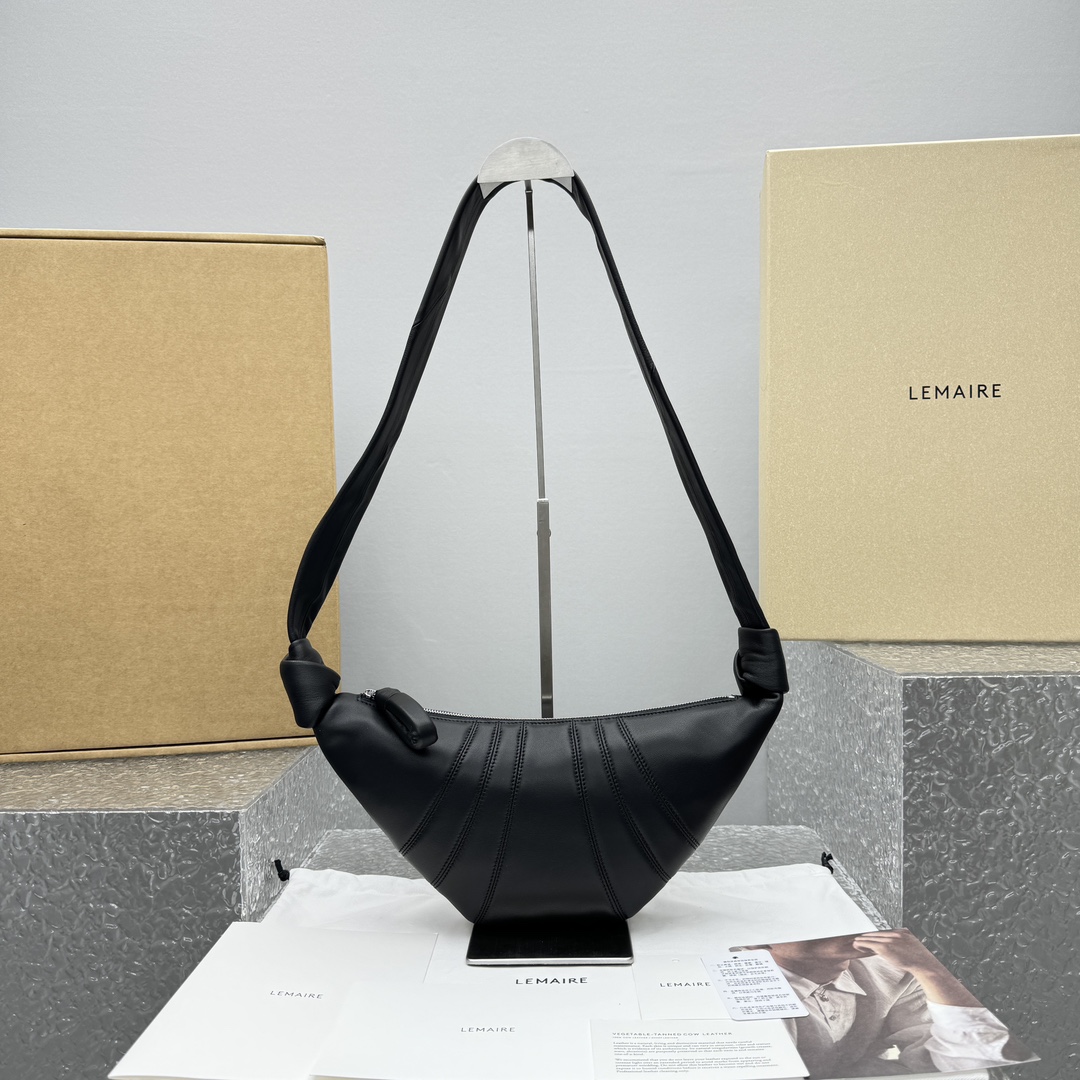 르메르 Lemaire  스몰 크루아상 메신저백 35.5x18x5cm