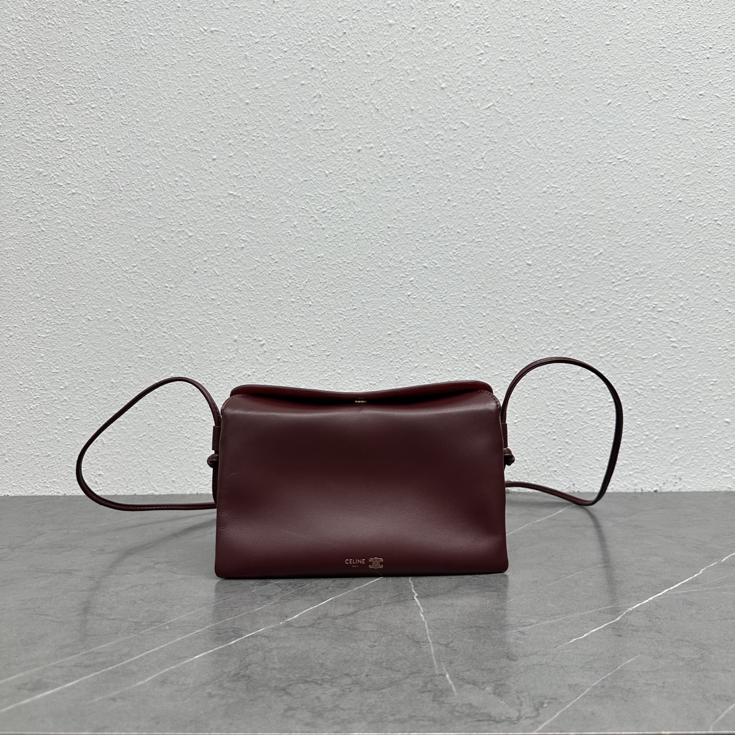 Trio Flap bag 100862  22x14x4