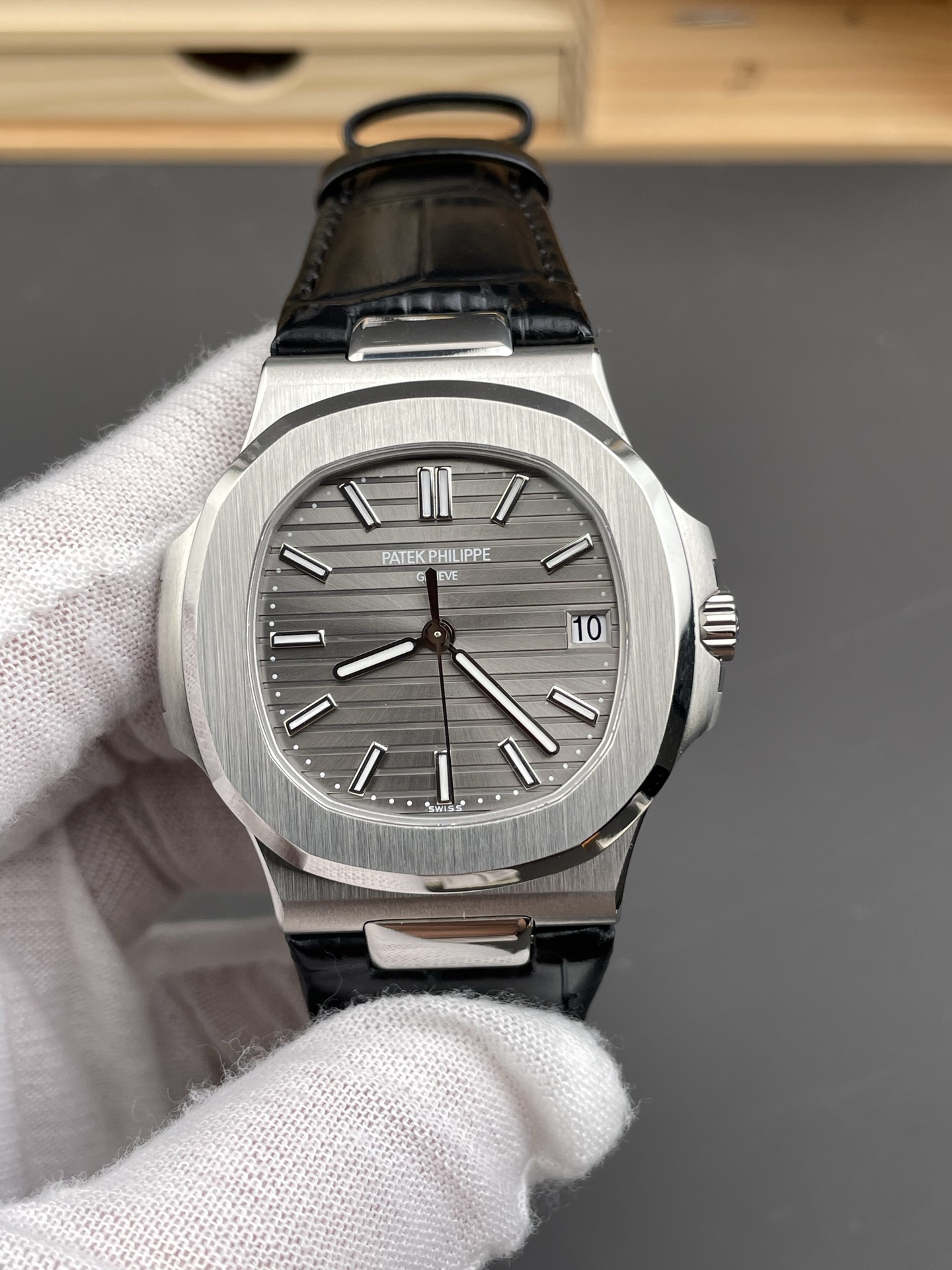 BBF l 324 / 330 무브먼트 l 40mm l 파텍필립 노틸러스 5711