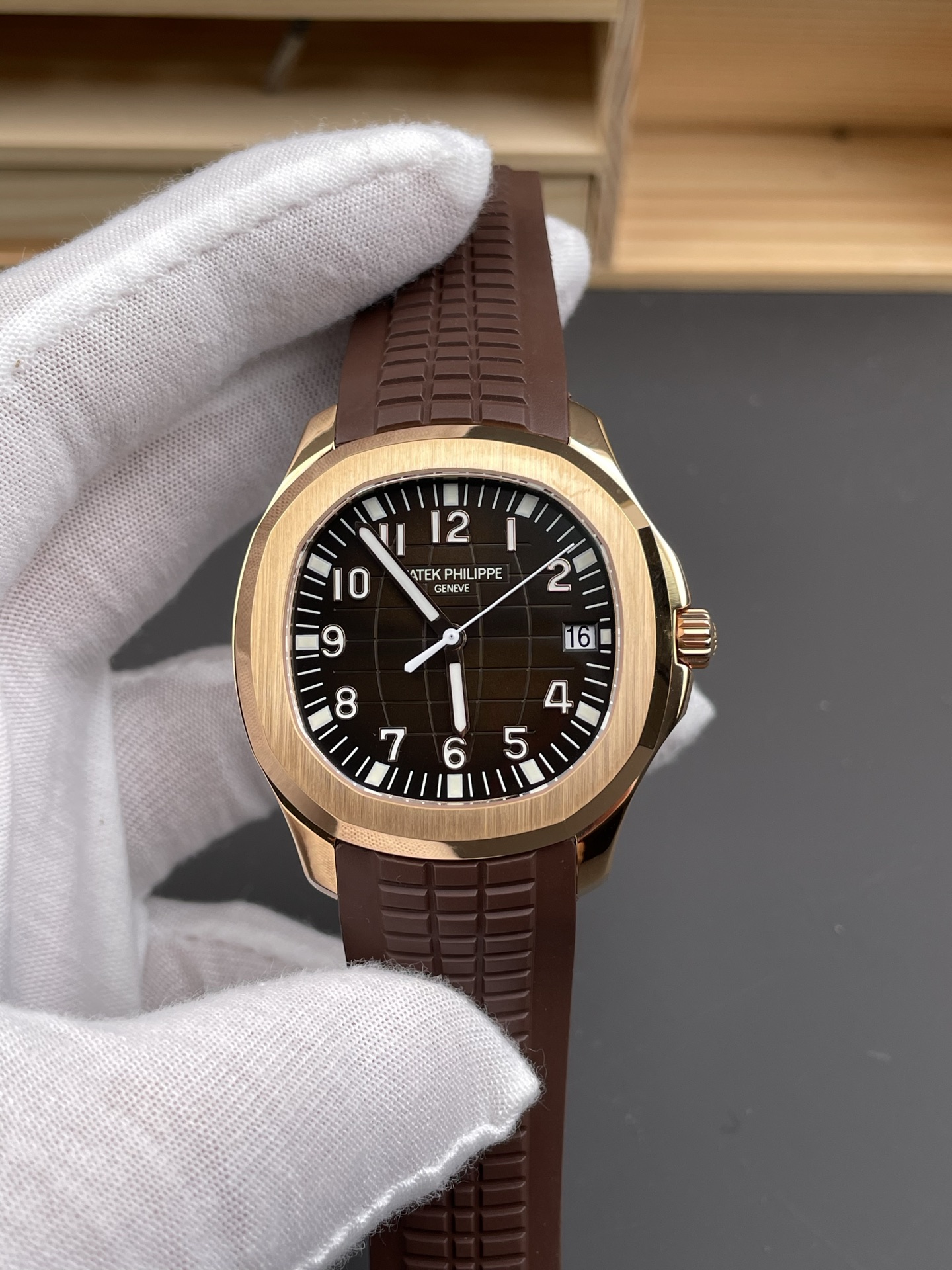 BBF | 324/330 무브먼트 l 40mm l 파텍필립 아쿠아넛 5167R 시계