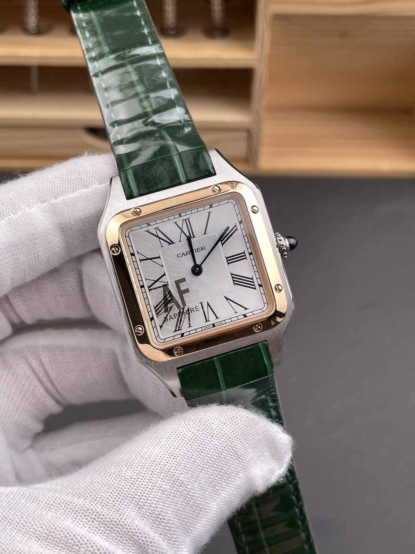 AF | 카르티에 산토스 뒤몽 워치 ｜43.5 mm x 31.4 mm｜쿼츠 무브먼트