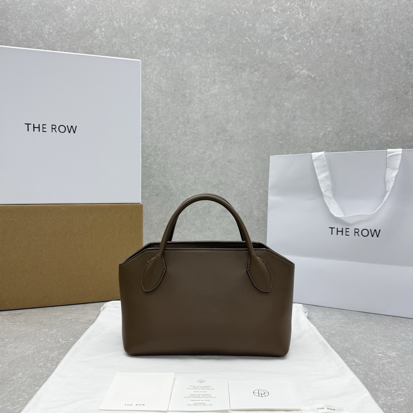 THE ROW Terrasse Baulett  24×14×18cm