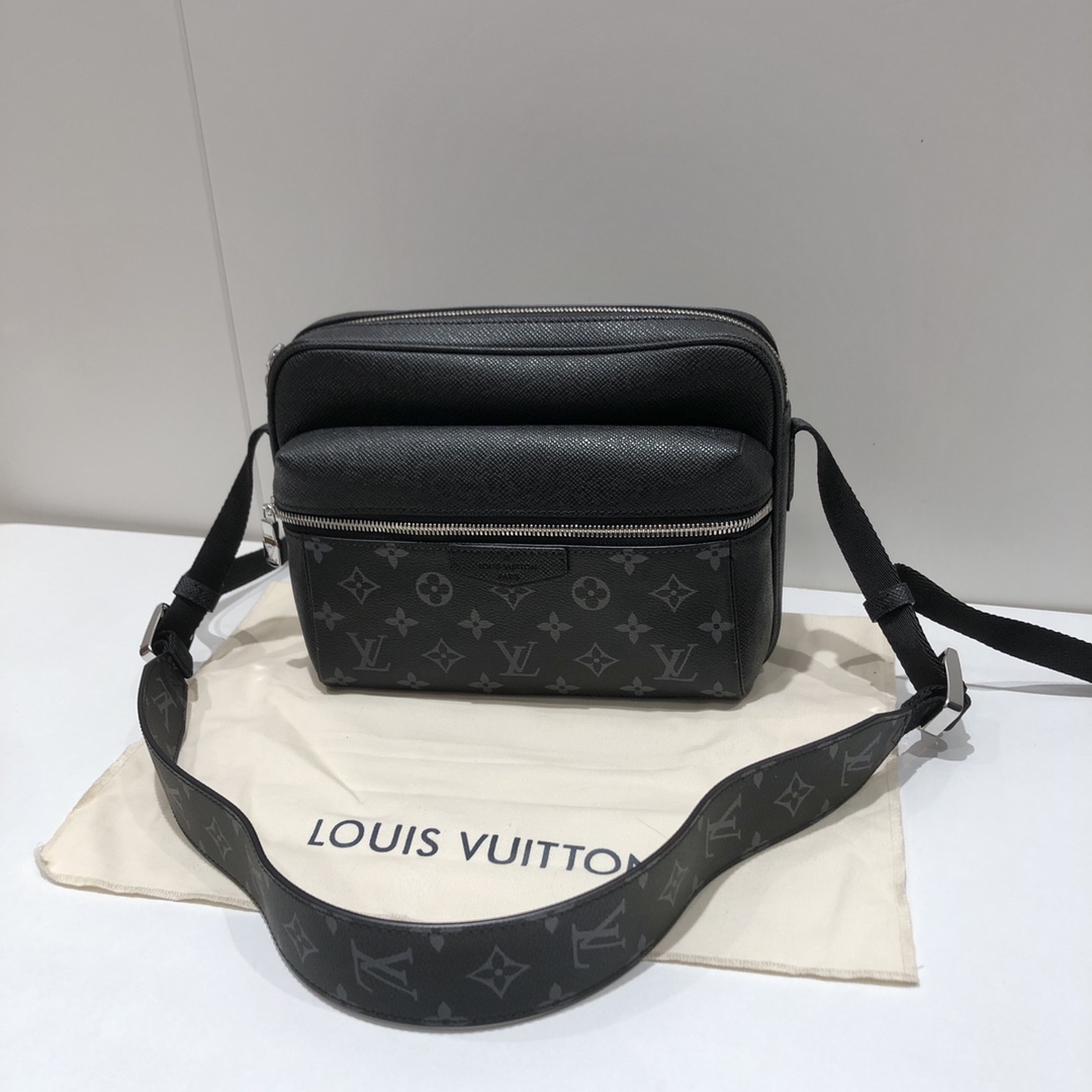 M30233 OUTDOOR 29.5*20*10.5cm