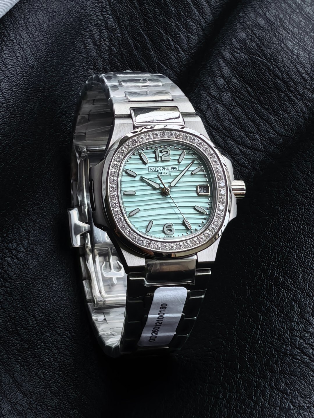 쿼츠 무브먼트 l32mm l 파텍필립  Nautilus 7010  다이아몬드.