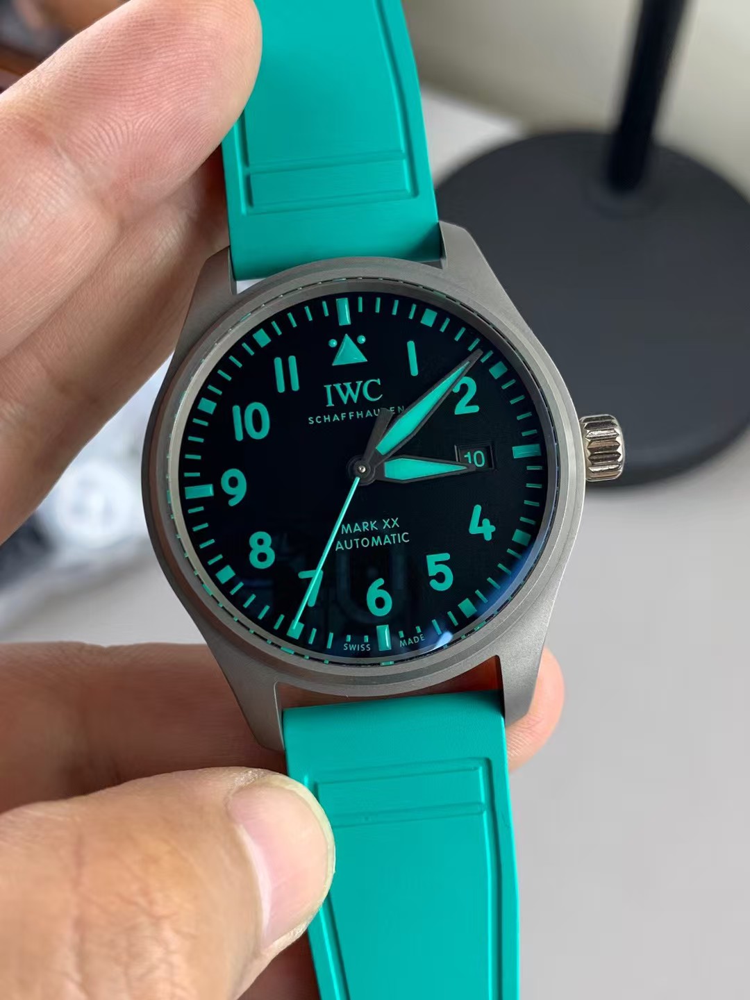 M+｜I9015 무브먼트 l 40mm l IWC 파일럿 마크20 IW328210